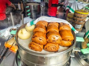 Vegan bun at Dough Magic 扑面而来 - Chinatown in Central Singapore