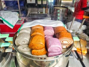 Vegan bun at Dough Magic 扑面而来 - Chinatown in Central Singapore