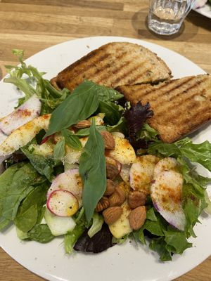   at Virgule in Toulouse