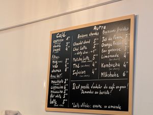 Coffee menu at Virgule in Toulouse