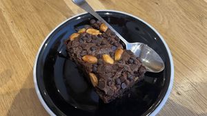   at Virgule in Toulouse