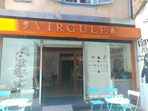 From the outside at Virgule in Toulouse