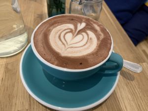 Hot chocolate at Virgule in Toulouse