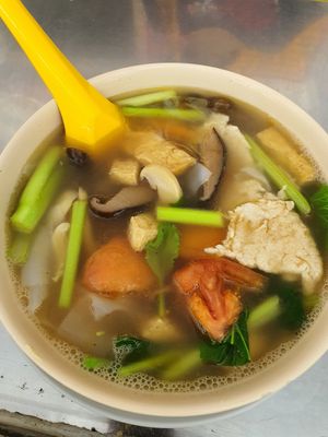 Kuey Teow soup ~ Circuit Breaker Period Phase 3 at K Tree 康妙素食馆 in Central Singapore