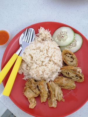 Chicken rice at K Tree 康妙素食馆 in Central Singapore