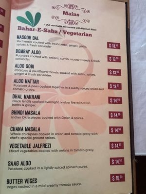 Masoor dal, Bombay aloo, aloo gobi, and bhindi masala can be made vegan, and possibly others at Kohinoor Indian Cuisine in Auckland