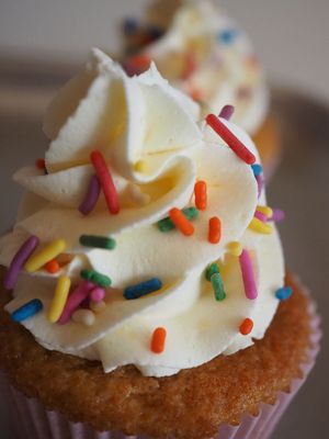 Birthday cake cupcakes  at Heirloom in Edlesborough