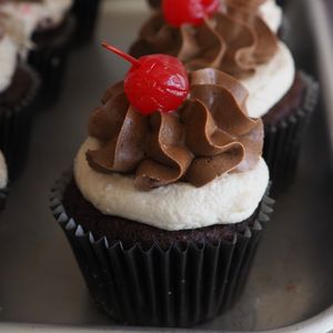 Black forest gâteaux cupcakes at Heirloom in Edlesborough
