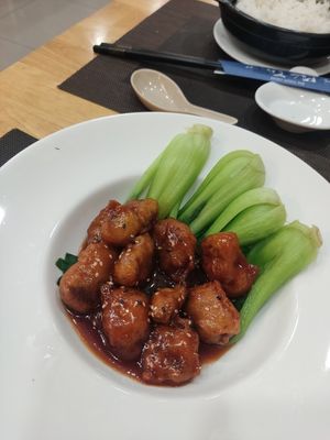 Mushroom in sweet sauce at Phuc Tam Chay - Tan Vinh in Ho Chi Minh City