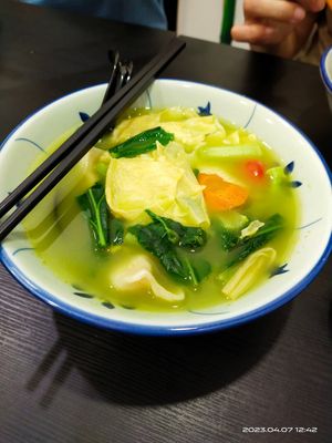 Green green Mee Hoon Kueh at 729 Vegan in North Singapore