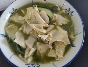 GreenGreen Mee Hoon Kueh soup at 729 Vegan in North Singapore