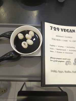 Herbal jelly cold 👍 at 729 Vegan in North Singapore