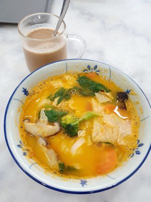 ABC kway teow soup (tomato based) at 729 Vegan in North Singapore