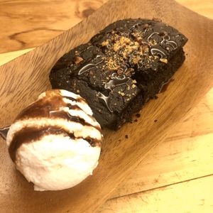 Super brownie and amazing ice cream! at Ubuntu Eat in Kolkata