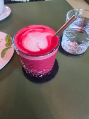 Pink Drink at Nude Food in Augsburg