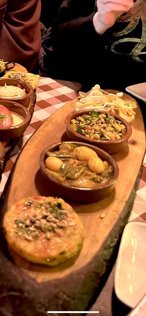 Vegan tapas   at Bodega Biarritz 1881 in Barcelona