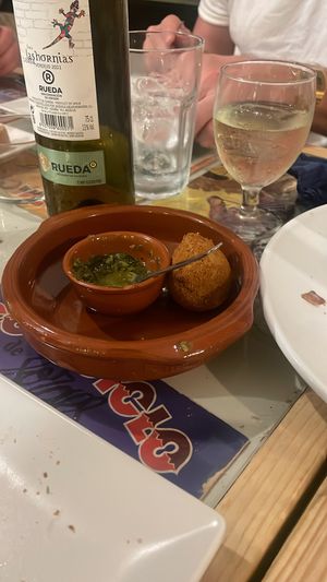 Coxiñas de jackfruit Bio  at La Batisfera Cafeteria in Valencia