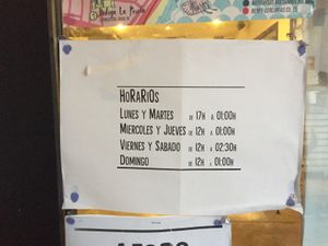 Opening hours. at La Batisfera Cafeteria in Valencia