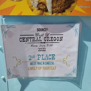 Awards at Lively Up Yourself - Food Truck in Bend