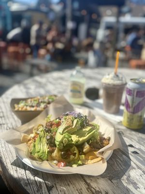 AMAZING TOP TIER FOOD!!  at Lively Up Yourself - Food Truck in Bend