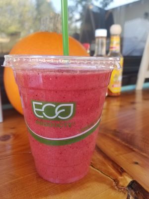 We have smoothies made with 100% fruit at Lively Up Yourself - Food Truck in Bend