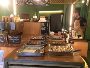 Service  at Candela Canela in Barcelona