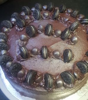 Oreo love chocolate cake at Jaynes Vegan Bakes in Wokingham