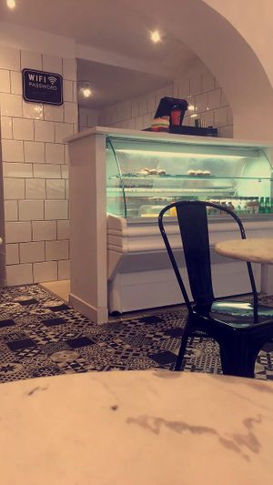 Vitrine at 2VB  in Perpignan