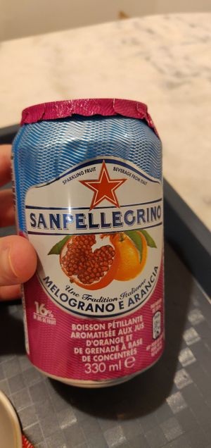 Beverage of orange and granade at 2VB  in Perpignan