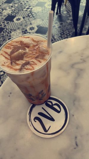 Café frappé caramélisé  at 2VB  in Perpignan