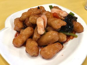 Sweet and sour chicken at Gongdelin Vegetarian Restaurant in Beijing
