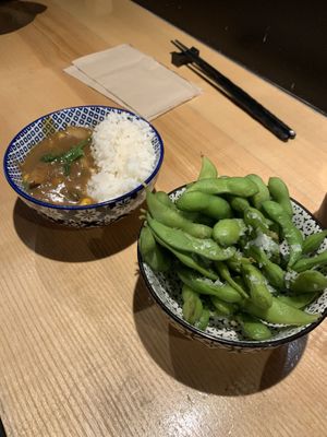 Curry und Edamame  at Yokota Ramen in Brest