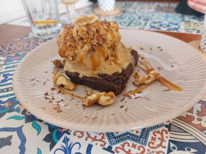 Sobremesa brownie com gelado at Prema in Viseu