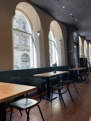 Inside at Forky's in Vienna