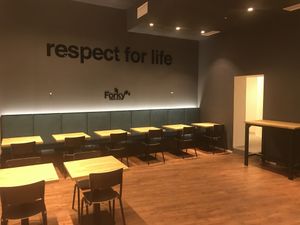 Seats at Forky's in Vienna