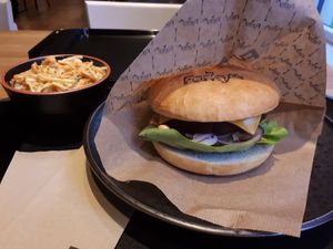 Cheeseburger and cabbage salad at Forky's in Vienna