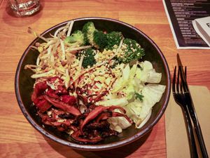 Buddha 💚 Brokkoli Bowl at Forky's in Vienna