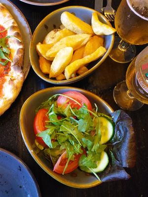  at Giannis in Scarborough