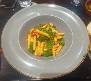 Main: Penni di Toni - A light tomato and white wine sauce with pinenuts and
spinach at Giannis in Scarborough