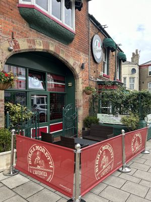 Exterior   at Giannis in Scarborough