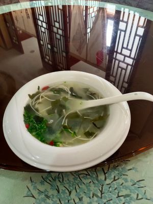 seaweed soup at Yuanqi Vegetarian - 缘启妙膳 in Urumqi
