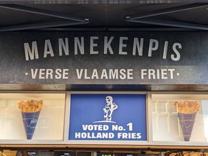  at Manneken Pis in Amsterdam