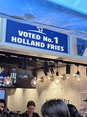 No  at Manneken Pis in Amsterdam