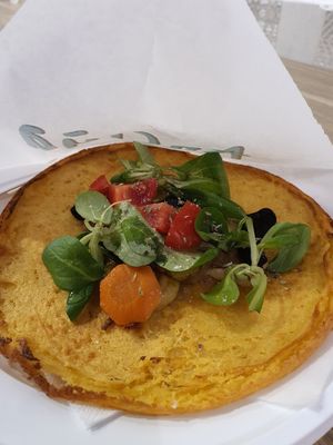 Lokale Spezialität, Farinata at Anciua in Porto Venere