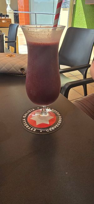 Acia smoothie at Lovelo Coffee Ride in Orihuela Costa