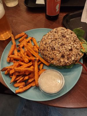 Combo with seastick burger at Tasty World in Ghent