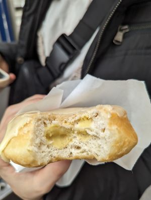 Vanilla donut at Sprössling in Zurich