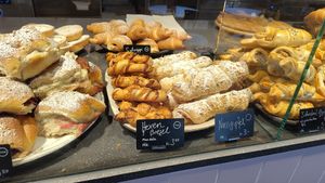 Pastry temptation at Sprössling in Zurich