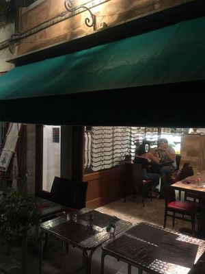 Outside  at Gibran in Venice