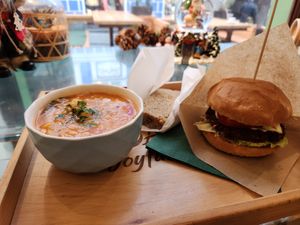  at Oaza Joyful Kitchen in Zagreb